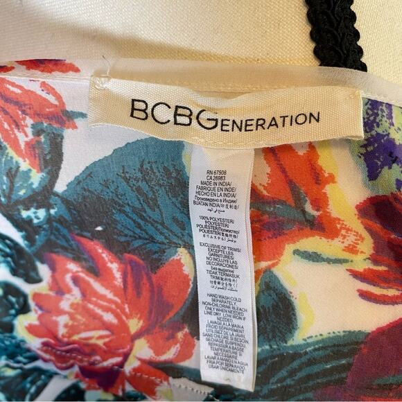 BCBGeneration Women's Sheer Tropical Swim Beach Cover Up Tassel Tie Bell Sleeve - Picture 6 of 9